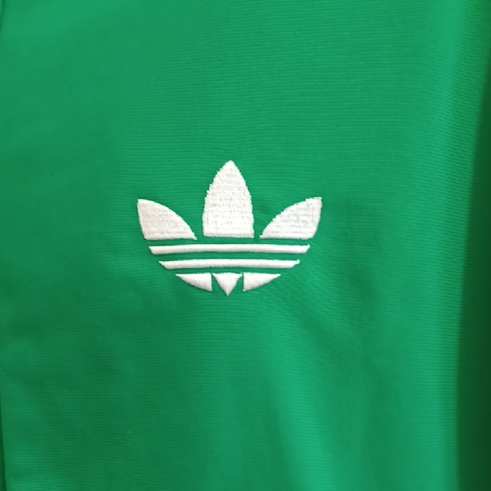 Classic Men's Green Track Jacket with White Stripes - Picture 5 of 9